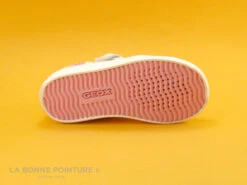 Geox SP GISLI J024NB Blanc Rose Love - Basket Fille 13 Geox SP GISLI J024NB Blanc Rose Love - Basket Fille -Optimal Chaussures Magasin cd24607c73b9e66c561f35ea11d5d5ef img 1766.jpg 144709