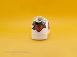 Geox SKYLIN J928WC - White Red - Love - Sneakers Fille 10 Geox SKYLIN J928WC - White Red - Love - Sneakers Fille -Optimal Chaussures Magasin cd24607c73b9e66c561f35ea11d5d5ef img 2996.jpg 132172