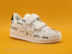 Petit Genie ES4075J Blanc - Tachetee Noir Et Jaune - Basket Velcro Fille 11 Petit Genie ES4075J Blanc - Tachetee Noir Et Jaune - Basket Velcro Fille -Optimal Chaussures Magasin cd24607c73b9e66c561f35ea11d5d5ef img 3644.jpg 151538