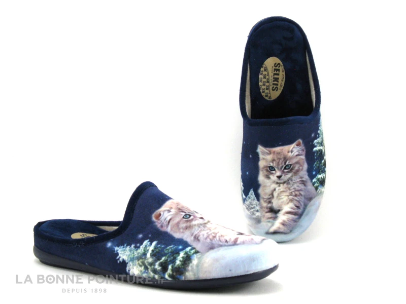 Selkis 22357 Marino - Pantoufle Mule Bleu Marine - Chat Et Sapin 1 Selkis 22357 Marino - Pantoufle Mule Bleu Marine - Chat Et Sapin