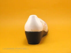 Inea IDOLE Fleur Blanc - Escarpin Compense 10 Inea IDOLE Fleur Blanc - Escarpin Compense -Optimal Chaussures Magasin cd24607c73b9e66c561f35ea11d5d5ef img 6648.jpg 167511