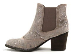 Alma En Pena I18287 - Velours Taupe - Perles - Boots Western Talon 9 Alma En Pena I18287 - Velours Taupe - Perles - Boots Western Talon -Optimal Chaussures Magasin cd24607c73b9e66c561f35ea11d5d5ef img 6800.jpg 125358
